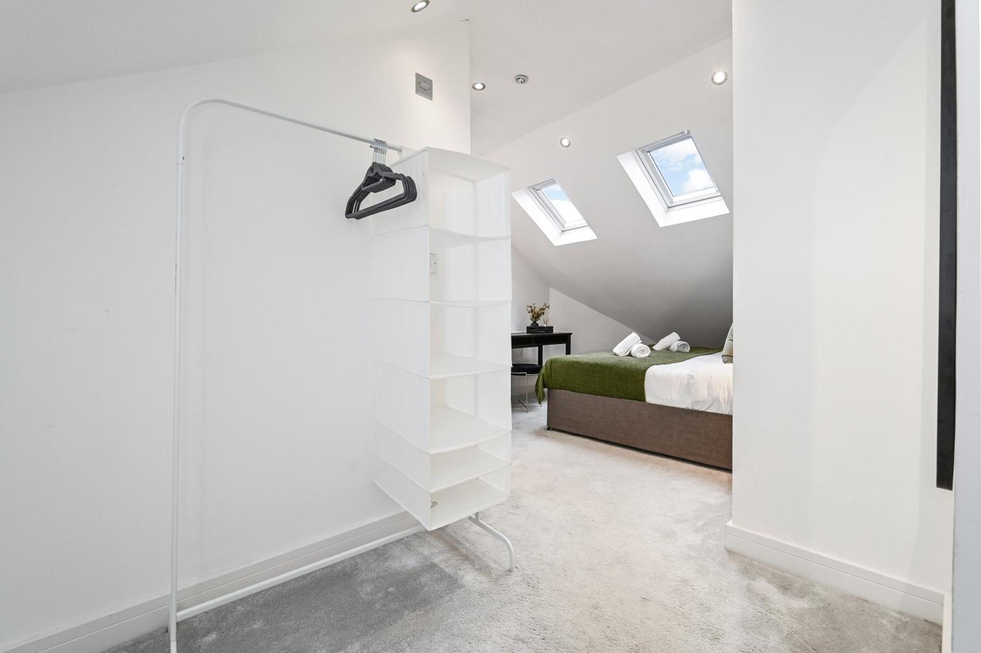 Family 1 Bed Apt Near Cardiff City Centre, Free Parking, Quiet, Secure Neighbourhood Екстериор снимка