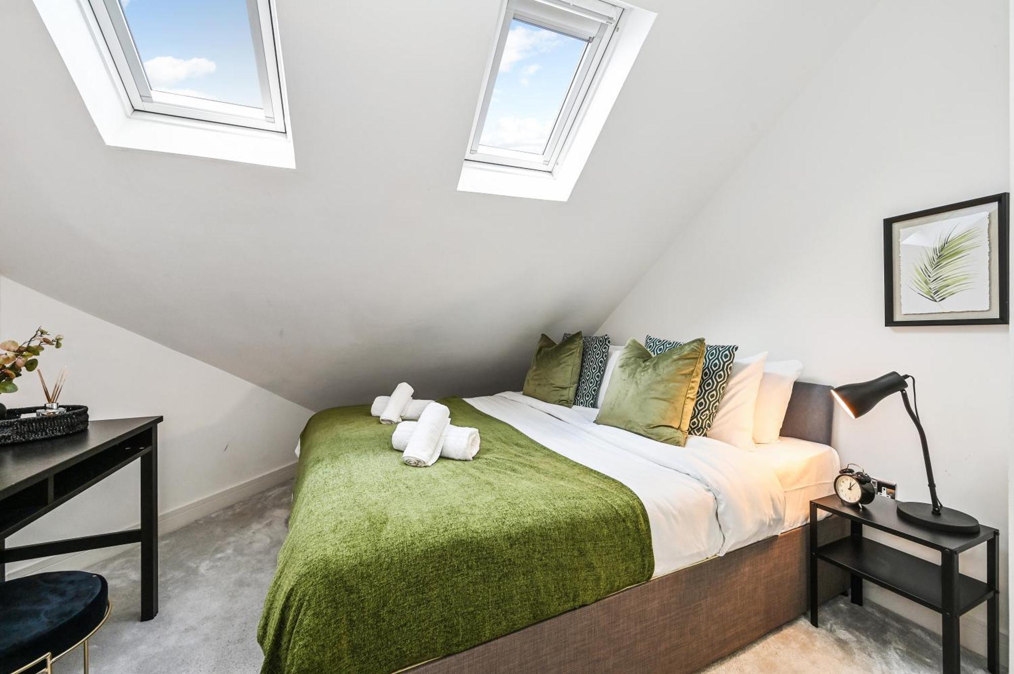 Family 1 Bed Apt Near Cardiff City Centre, Free Parking, Quiet, Secure Neighbourhood Екстериор снимка
